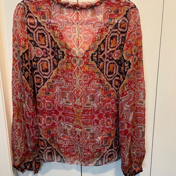 Elie Tahari 100% silk size S top - Picture 9 of 12